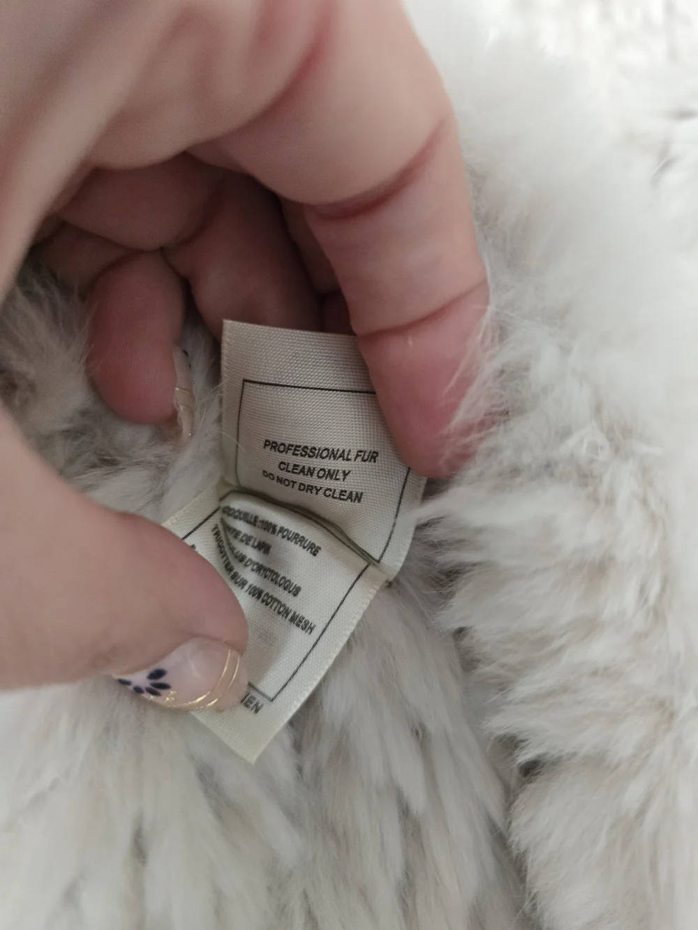 June Rabbit Fur Vest - Picture 10 of 11